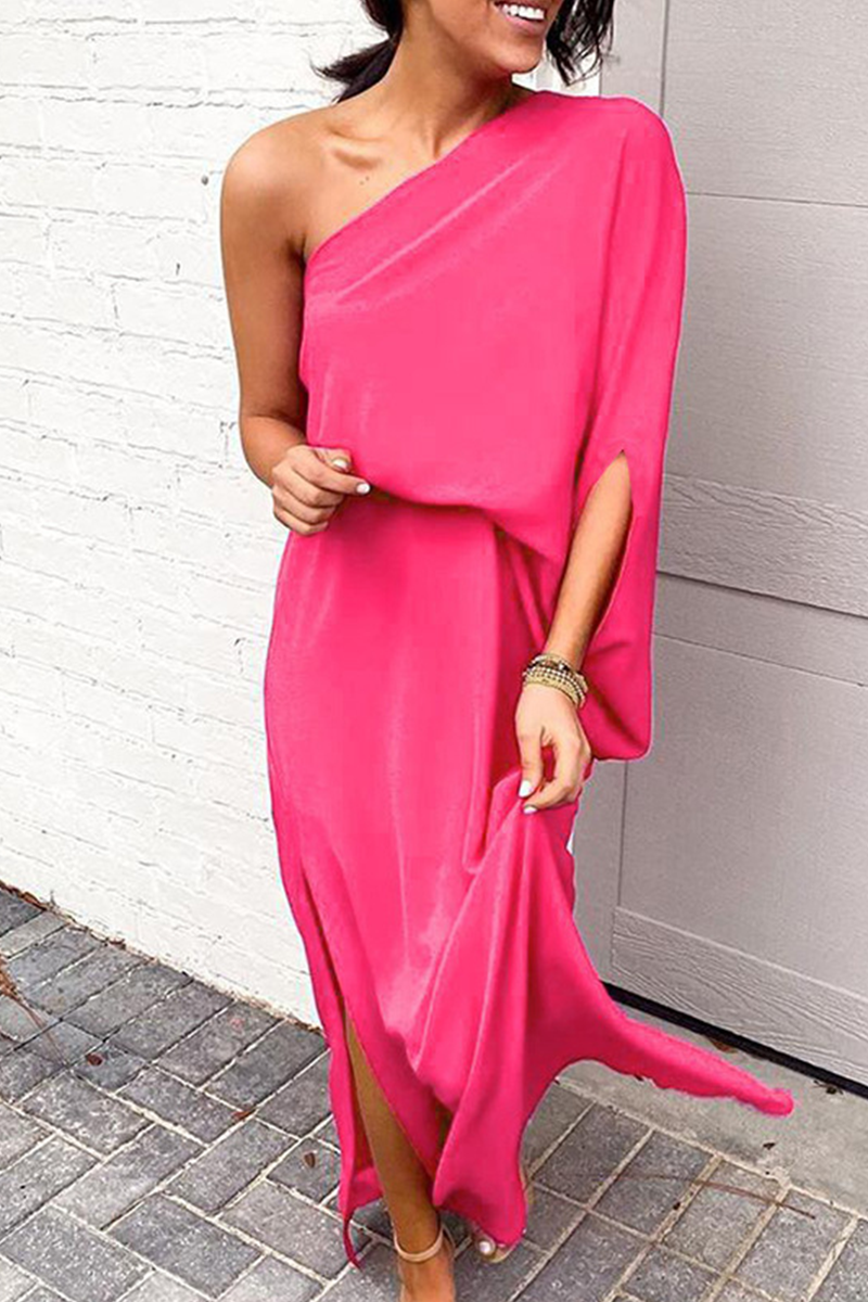 Vestidos casuales de cuello oblicuo asimétrico con abertura sólida