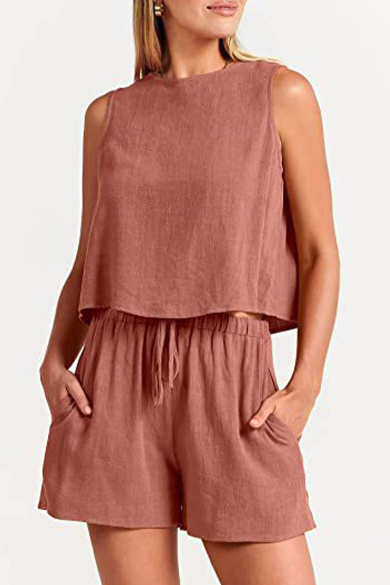 Conjunto informal sencillo de dos piezas, liso, con frenillo y cuello redondo, sin mangas