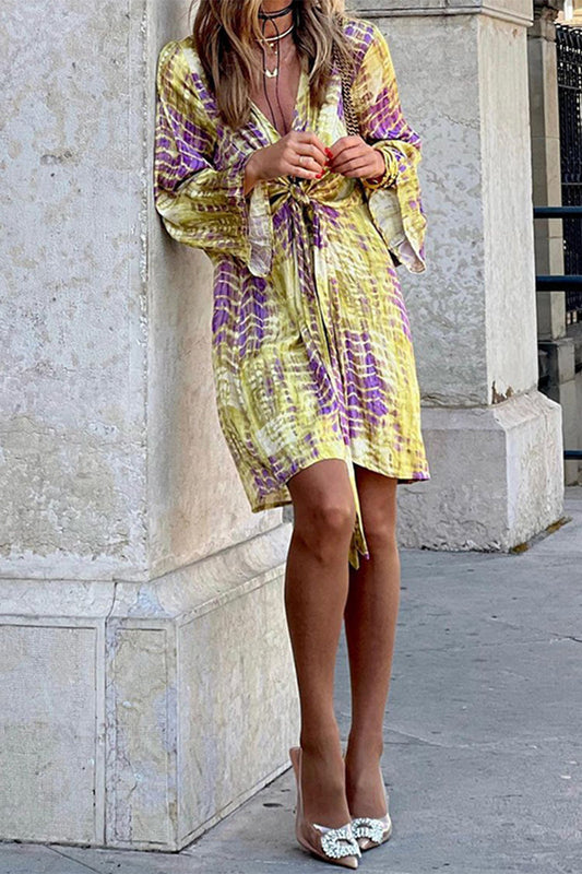 Vestidos elegantes de celebridades con patchwork geométrico y escote en V en forma de A