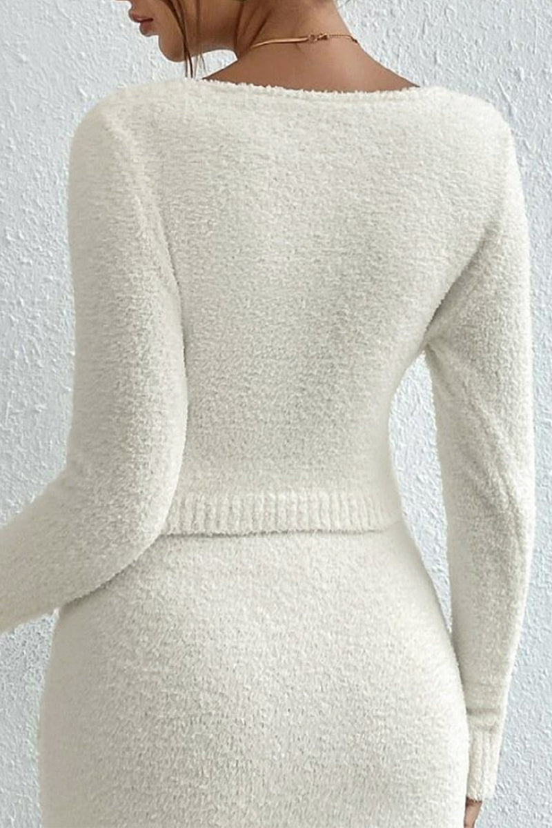 Conjunto informal de dos piezas con cuello en V, manga larga y tirantes sólidos para calle