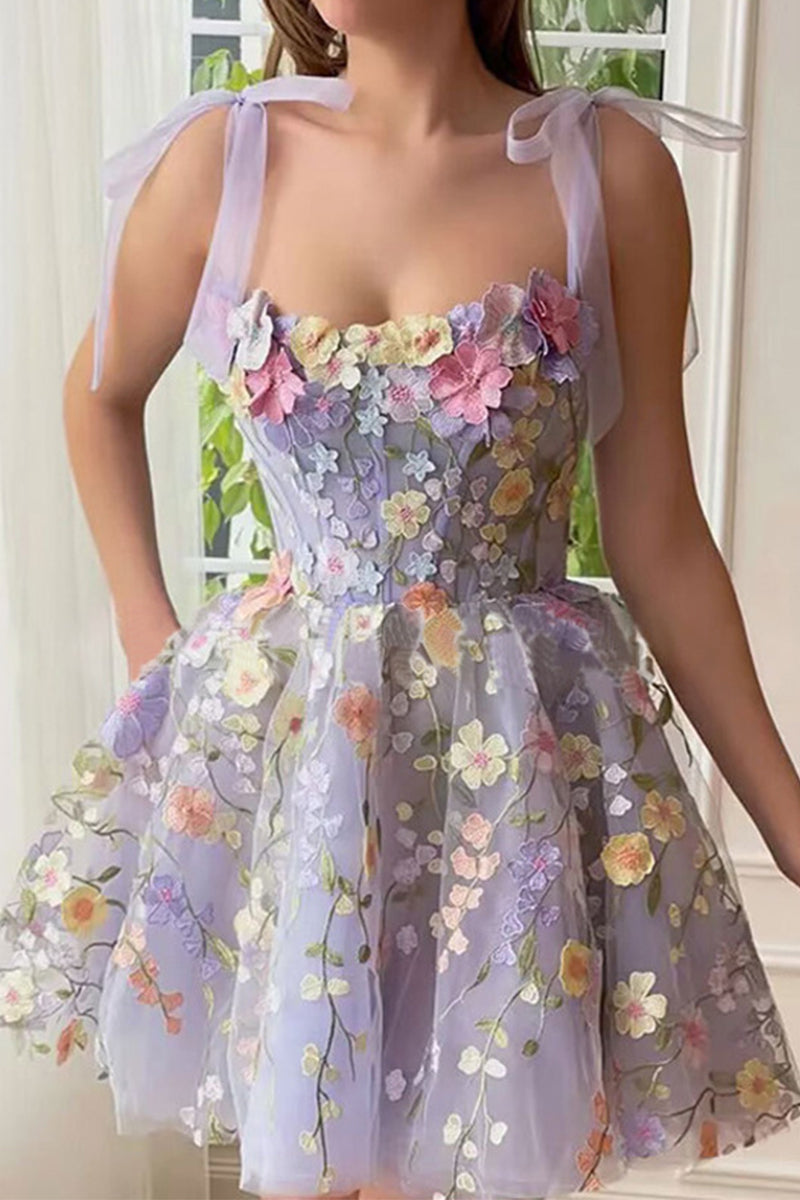 Vestidos de princesa con cuello cuadrado, apliques bordados elegantes y dulces