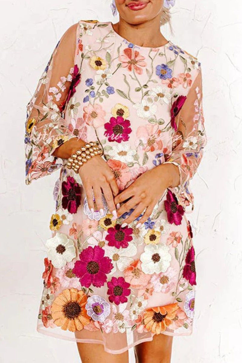 Vestidos elegantes y dulces con falda cruzada y apliques en bloques de color