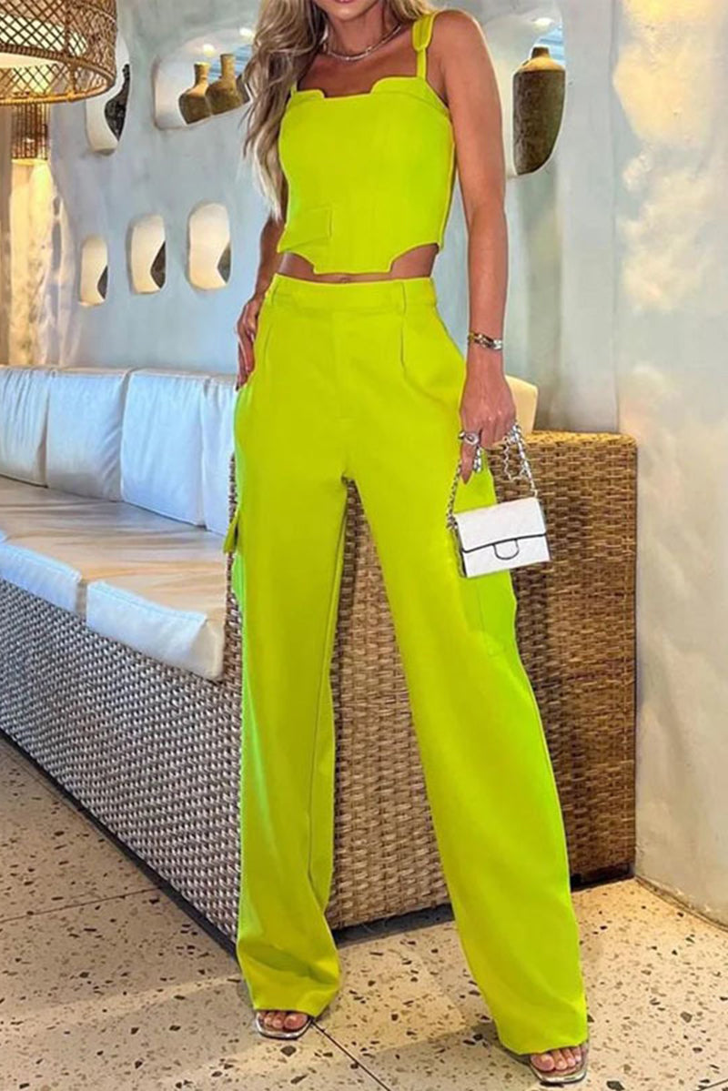 Conjunto de dos piezas elegante de estilo británico con bolsillos sólidos, cuello cuadrado asimétrico y sin mangas