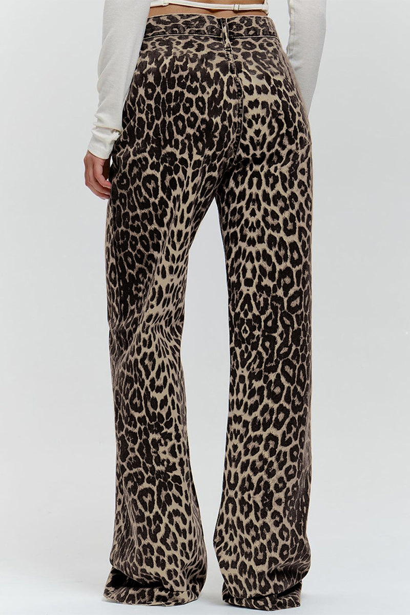 Pantalones rectos holgados de cintura media con estampado de leopardo y botones de calle
