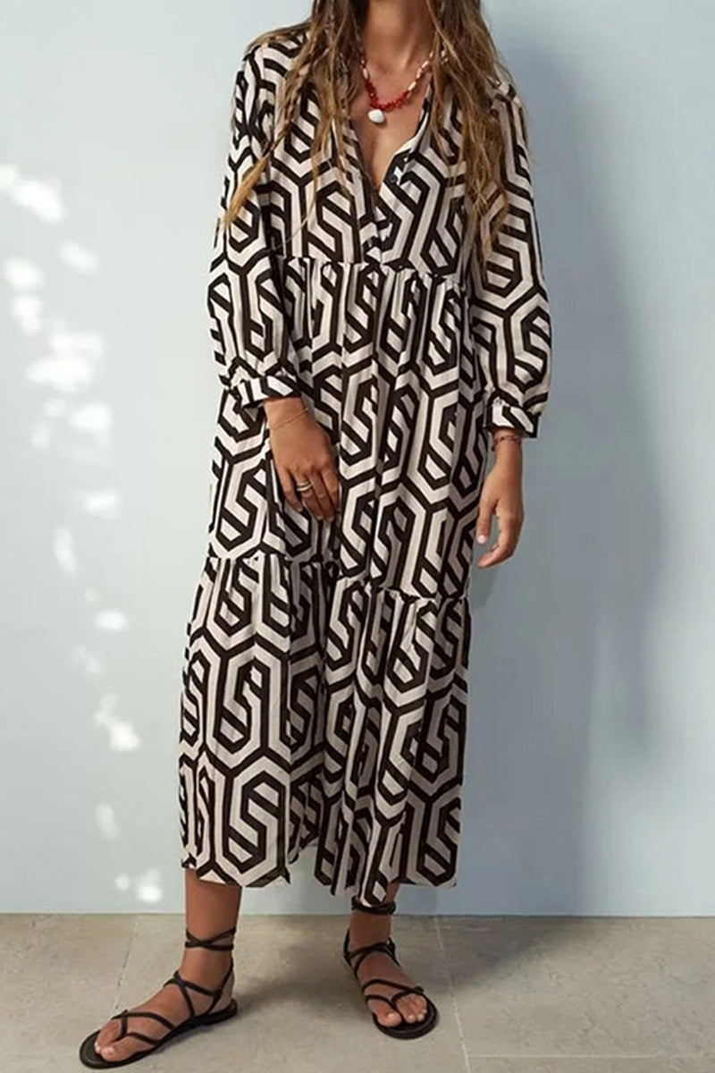 Vestido camisero informal vintage con estampado geométrico y hebilla y cuello vuelto