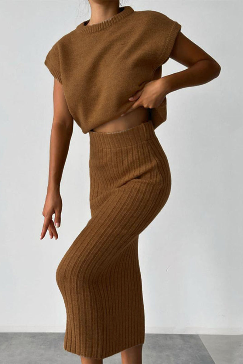 Elegante conjunto de dos piezas con cuello alto, sin mangas y parches sólidos (4 colores)