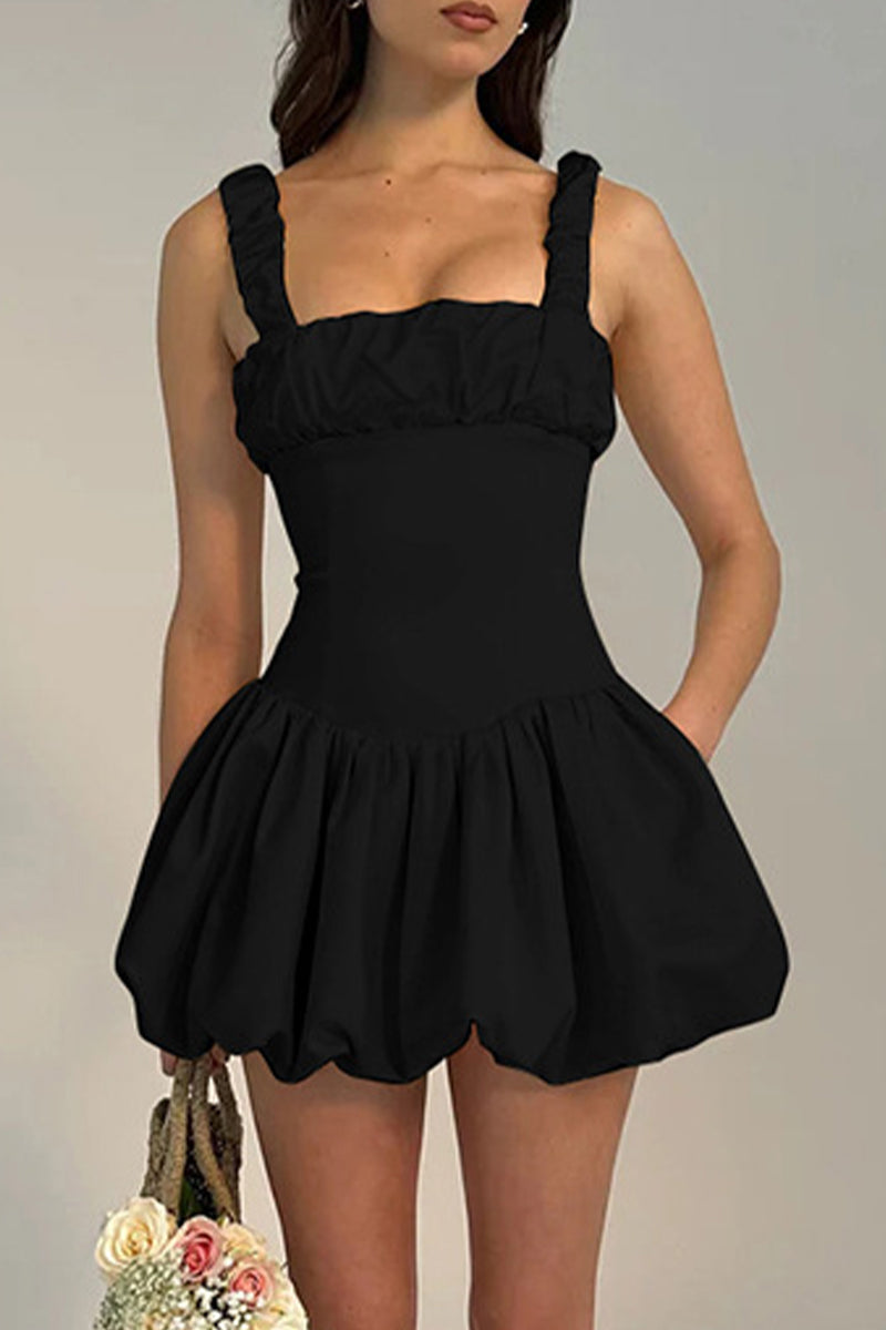 Vestidos sexis con falda y cintura cuadrada con pliegues sólidos