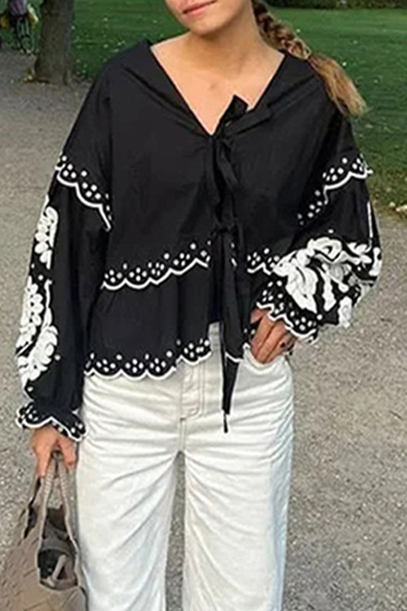 Blusas casuales de color sólido con encaje, cuello en V y patchwork (3 colores)