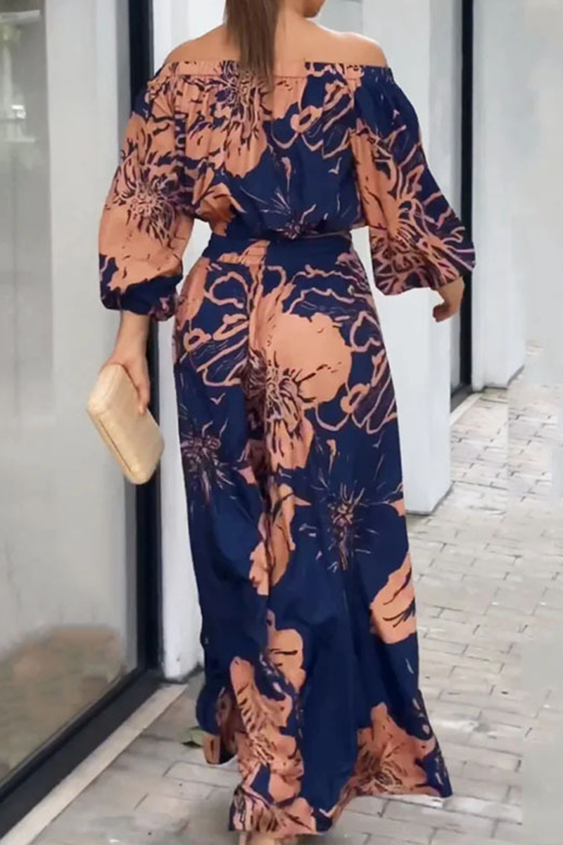 Conjunto informal de dos piezas con hombros descubiertos, estampado floral y patchwork de estilo urbano, tres cuartos