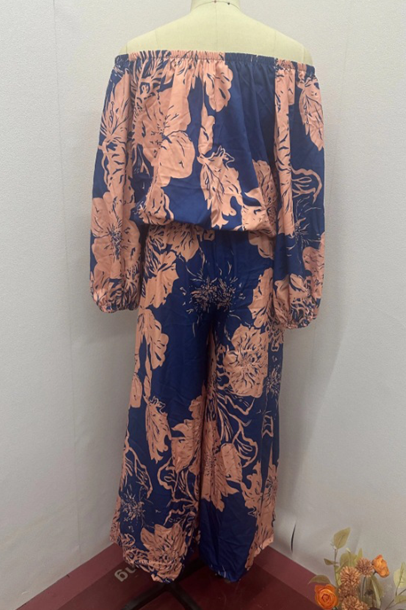 Conjunto informal de dos piezas con hombros descubiertos, estampado floral y patchwork de estilo urbano, tres cuartos