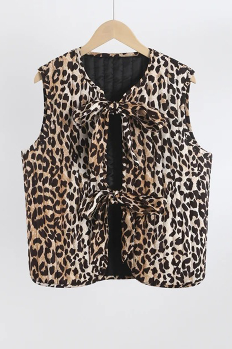 Tops casuales de cuello redondo con parches y cordones con estampado de leopardo