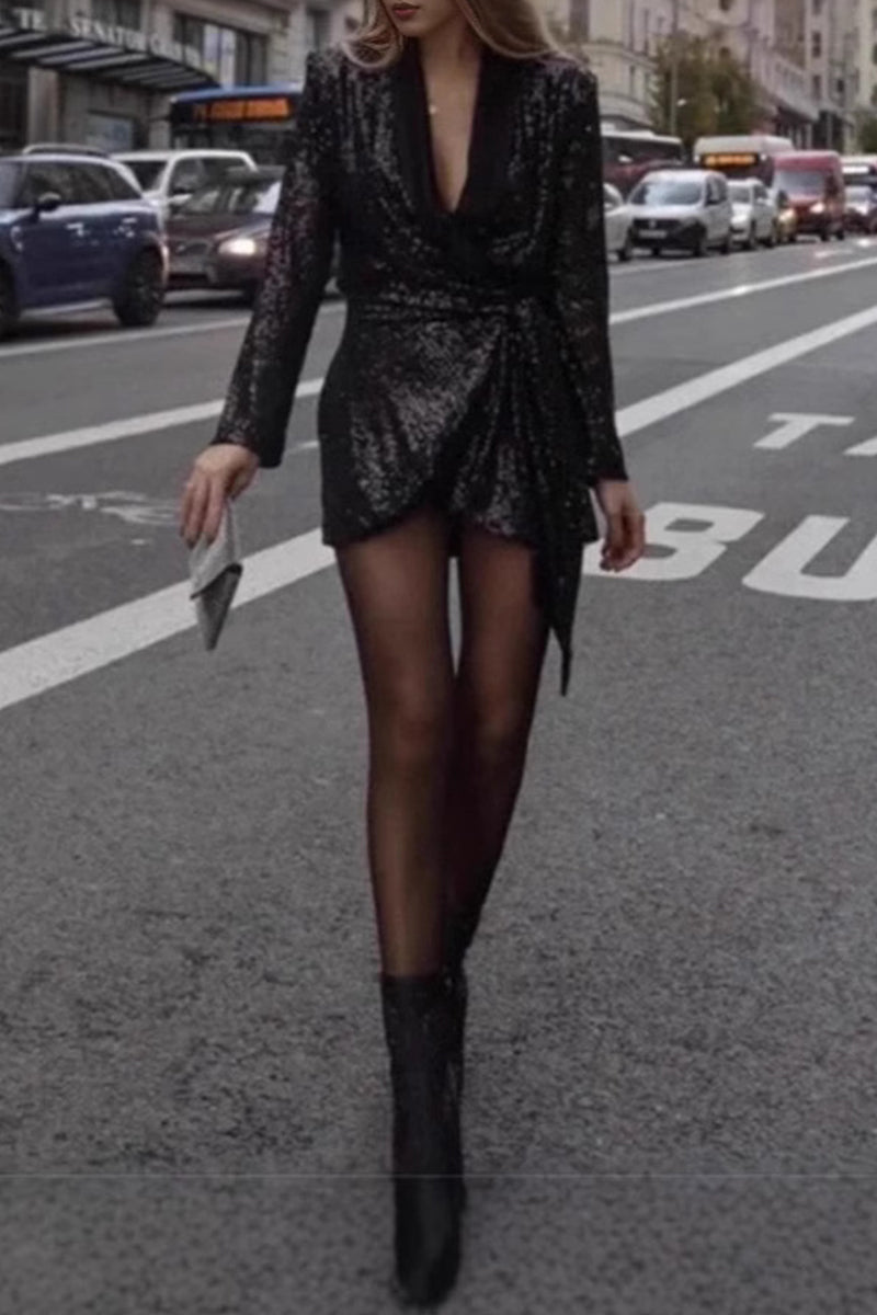 Vestido de traje sexy con lentejuelas, encaje y cuello vuelto (4 colores)