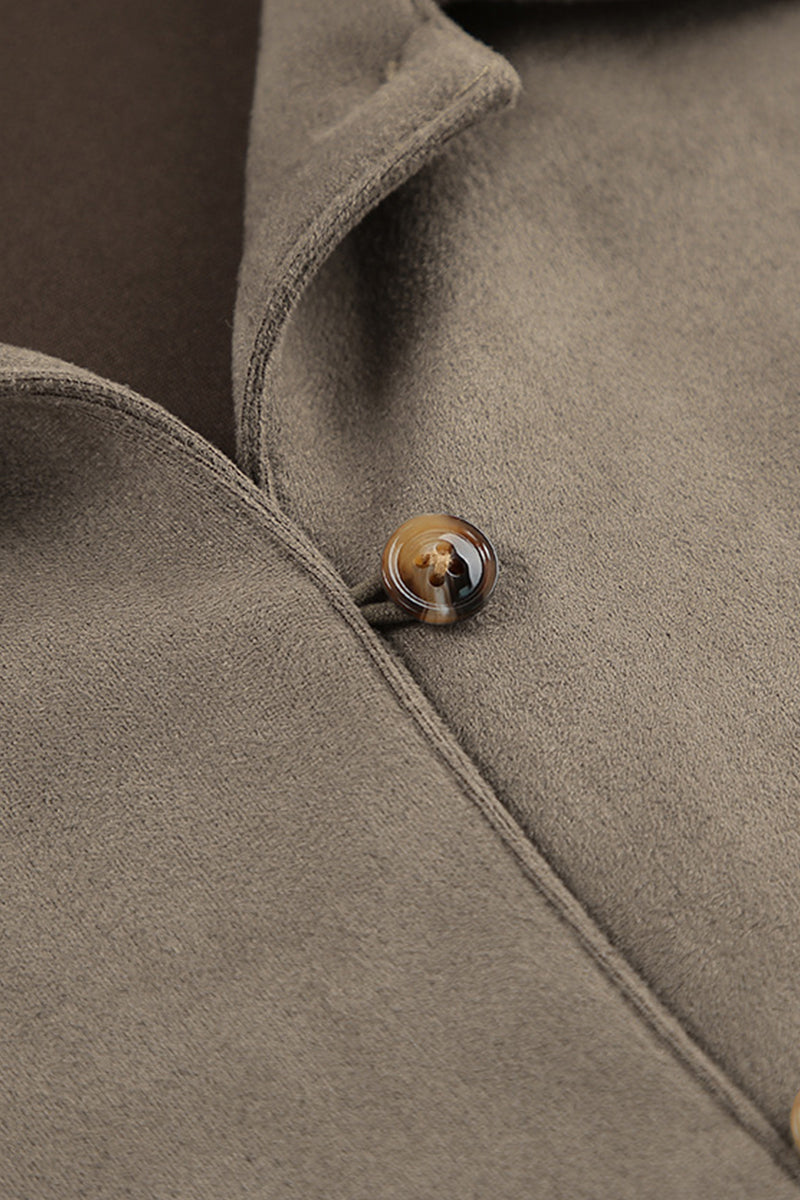 Blusas casuales con botones y cuello vuelto