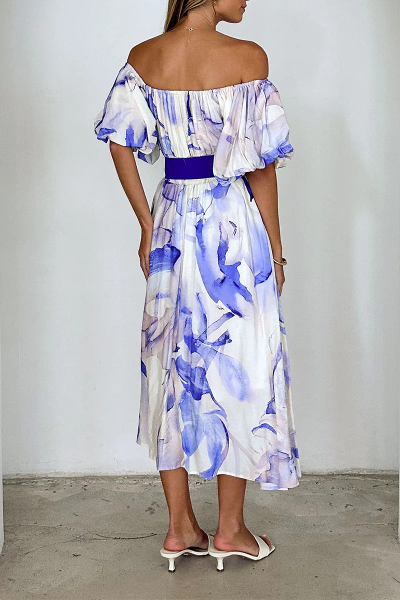 Elegante vestido de corte A con hombros descubiertos, encaje y estampado floral