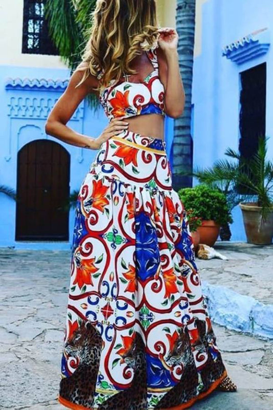 Conjunto de dos piezas de vestido con estampado halter y temperamento playero