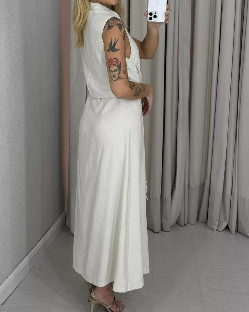 V-Neck Sleeveless Solid Color Waist Dres