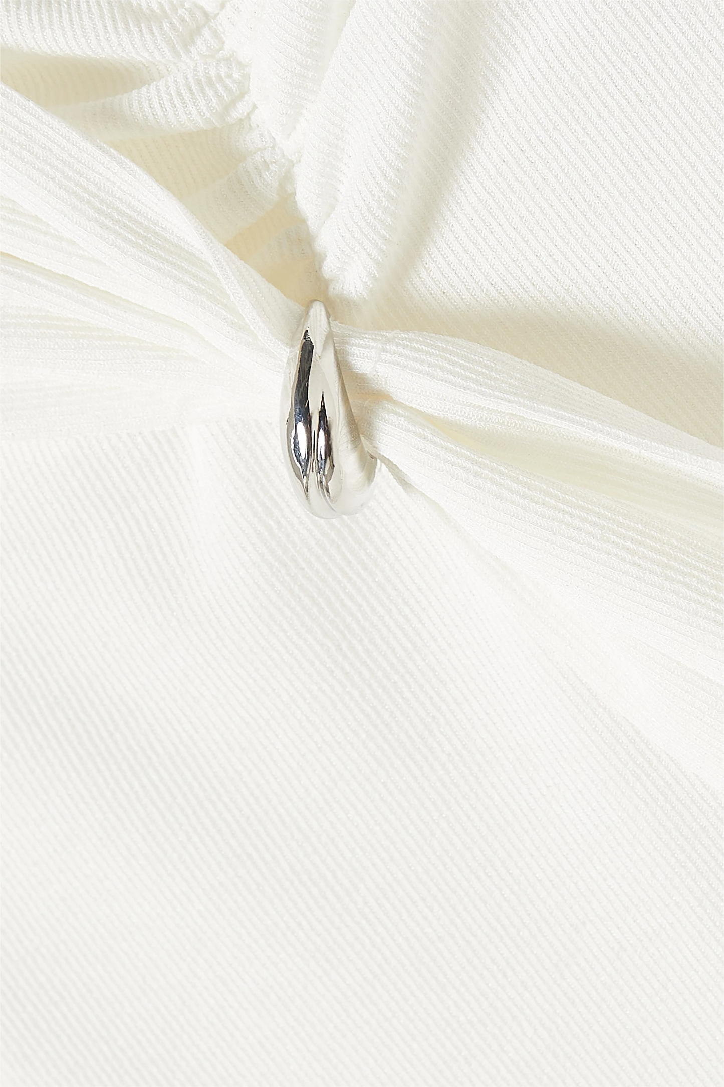 Vestido largo de punto fruncido de manga larga blanco