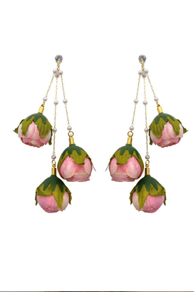 Tassel Earrings in Rose