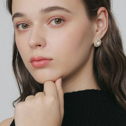 Rhinestone Trimmed Pearlized Stud Earrings - Gold