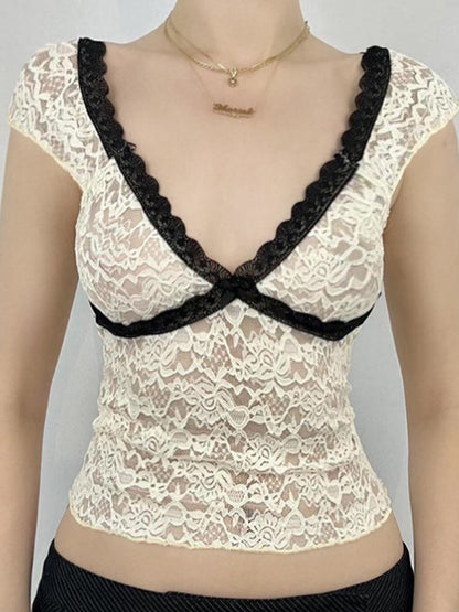 White Y2k V Neck Short Sleeve Tee with Colour Block Lace