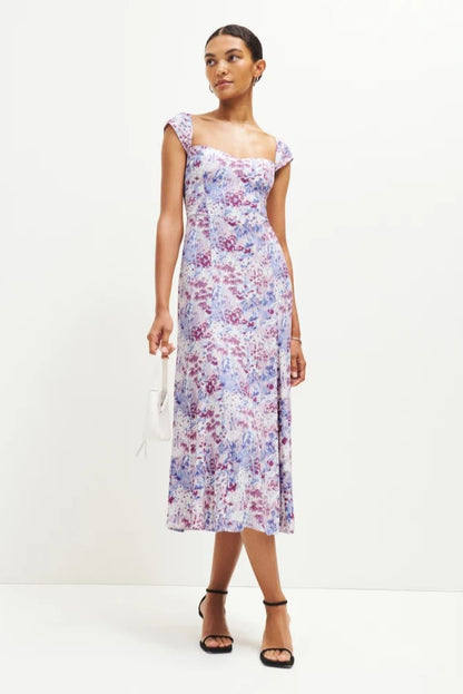 Vestido midi floral sin mangas con abertura 