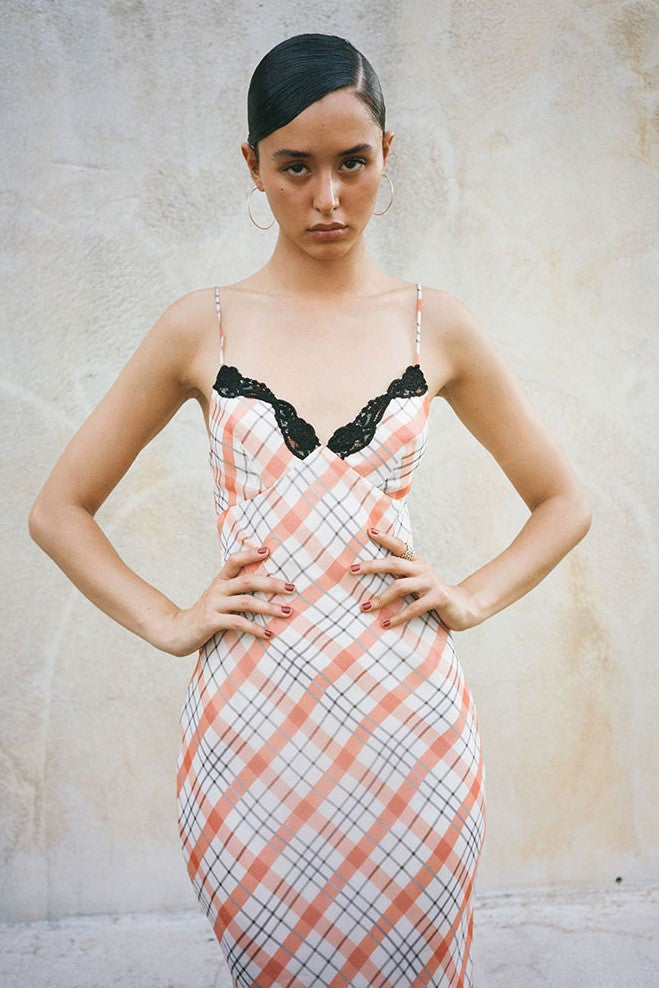 Vestido midi lencero con cuadros de encaje 