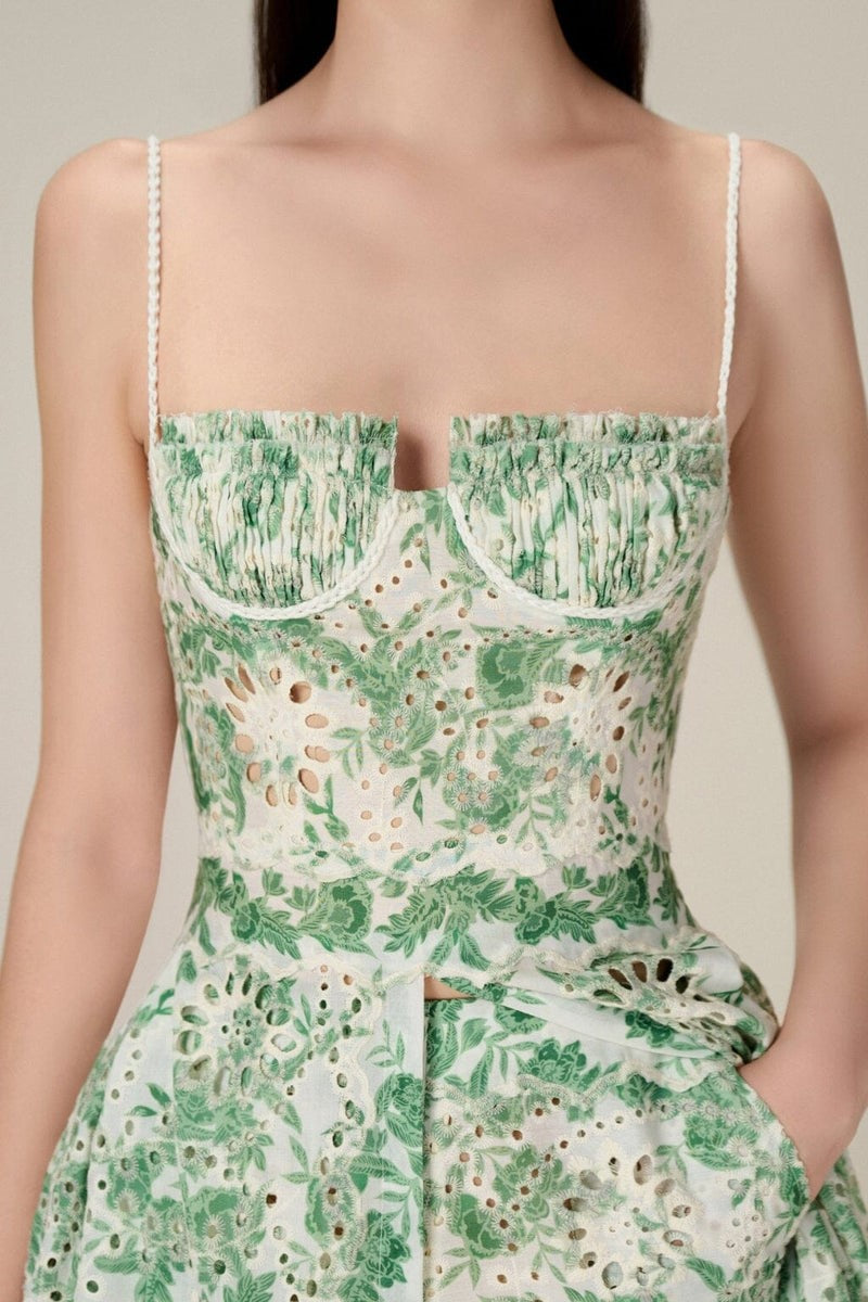 Conjunto de top largo plisado sin mangas con abertura y mini pantalón de cintura media con encaje 