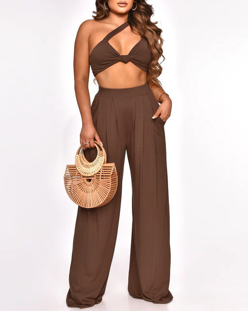Off-Shoulder Wide-Leg Pants Suit