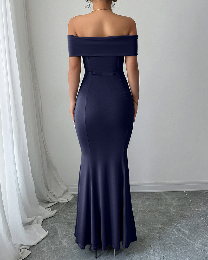 Elegant One-Shoulder Fitted Dress