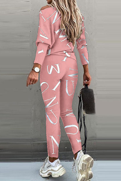 Conjunto de dos piezas de manga larga con cuello oblicuo y letras informales a la moda (5 colores)