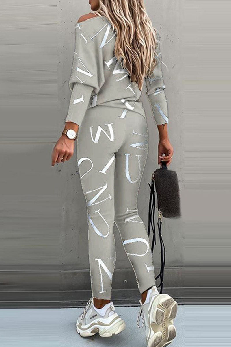 Conjunto de dos piezas de manga larga con cuello oblicuo y letras informales a la moda (5 colores)