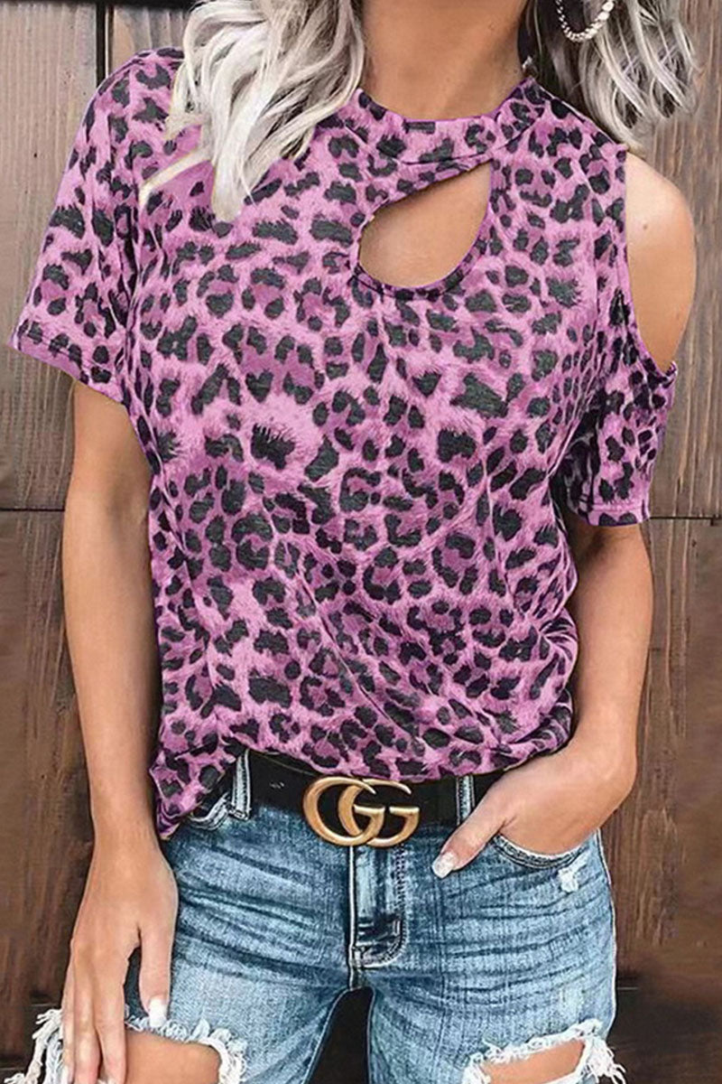 Camisetas de cuello redondo con abertura y estampado de leopardo de Fashion Street