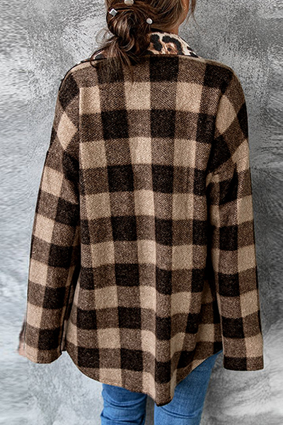 Tops casuales con cuello vuelto, hebilla de leopardo y cuadros