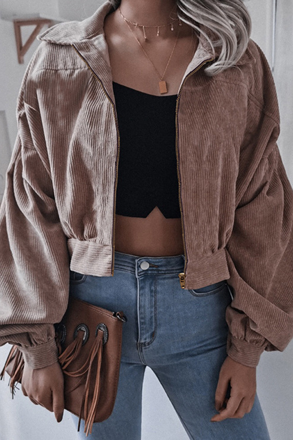 Prendas de abrigo informales de calle con cuello vuelto, cremallera y abertura en la costura lisa