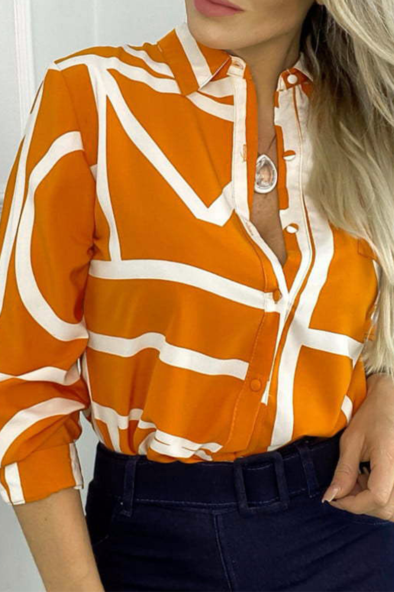 Blusa con cuello vuelto y abertura en la parte delantera con estampado de moda (4 colores)