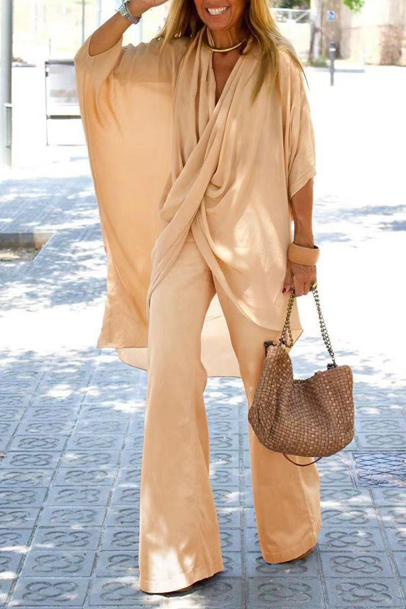 Conjunto informal de dos piezas con cuello en V asimétrico, manga corta y parches sólidos (6 colores)