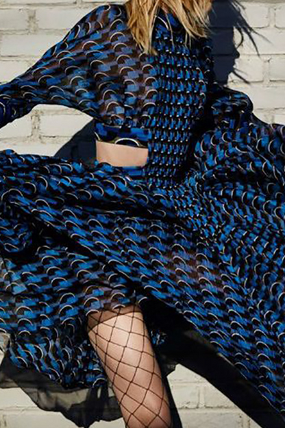 Vestidos casuales con estampado de volantes y cuello alto, falda pastel