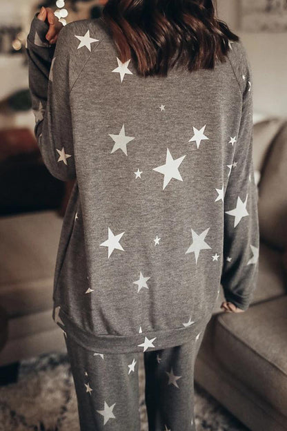 Conjunto informal de dos piezas con estampado de estrellas y cuello redondo y manga larga