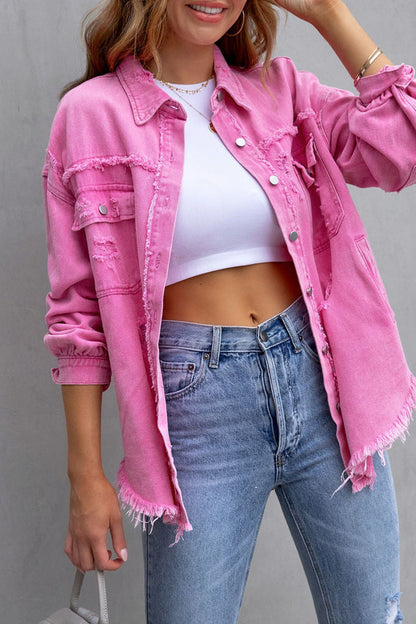 Prenda exterior de calle con cuello vuelto, hebilla rasgada y sólida