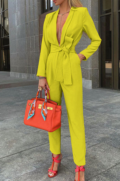 Mono elegante con escote en V y corte recto (3 colores)