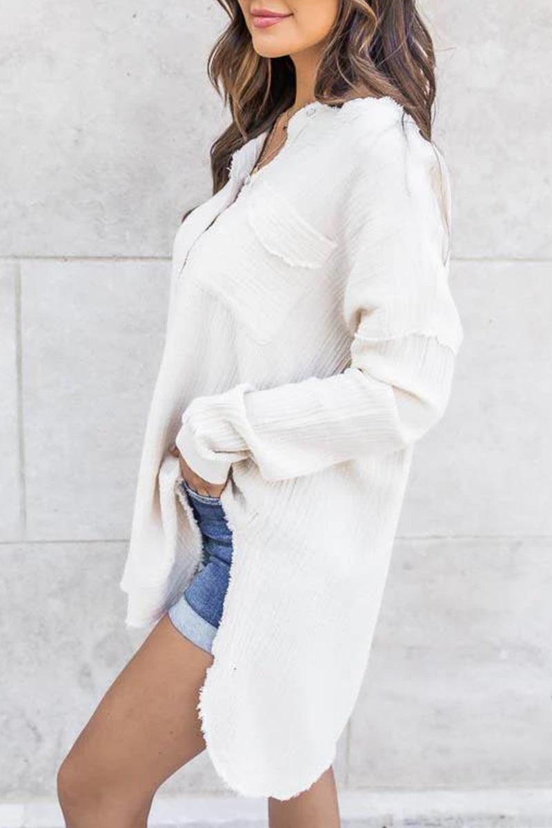 Tops casuales de cuello redondo con botones sólidos