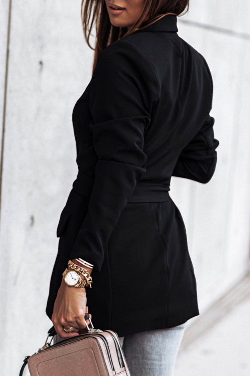 Prendas de abrigo informales con cuello vuelto y parches sólidos