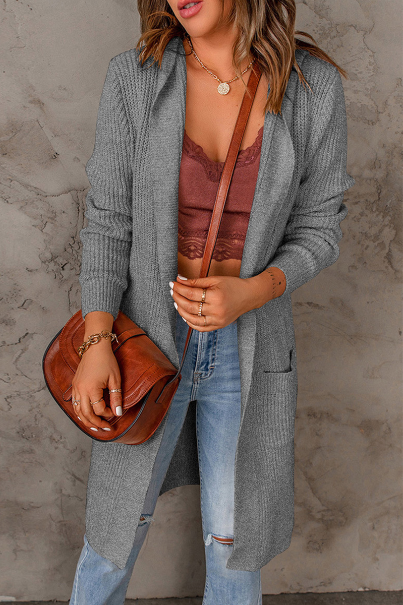 Tops de cuello vuelto con parches lisos de calle