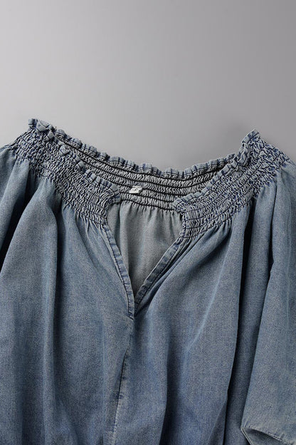 Mono vaquero holgado de cintura alta y manga corta con cuello en V de estilo urbano y estampado sólido