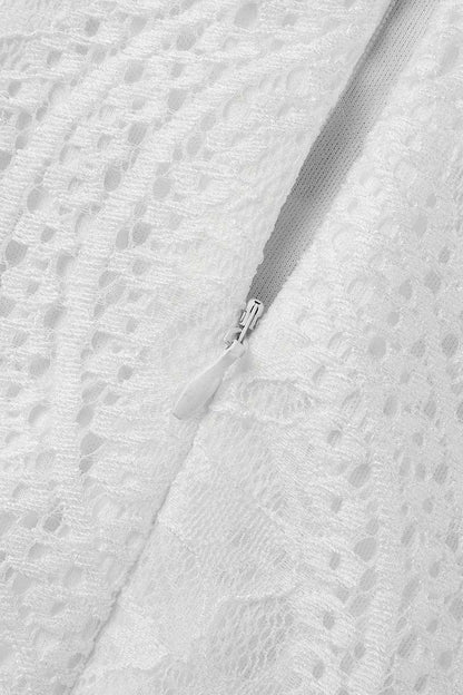 Vestidos dulces de encaje liso con espalda descubierta y cuello redondo