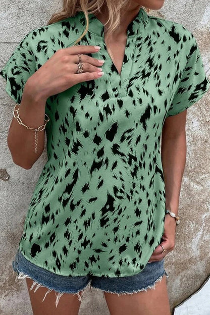 Tops casuales con cuello en V y estampado urbano de patchwork (6 colores)