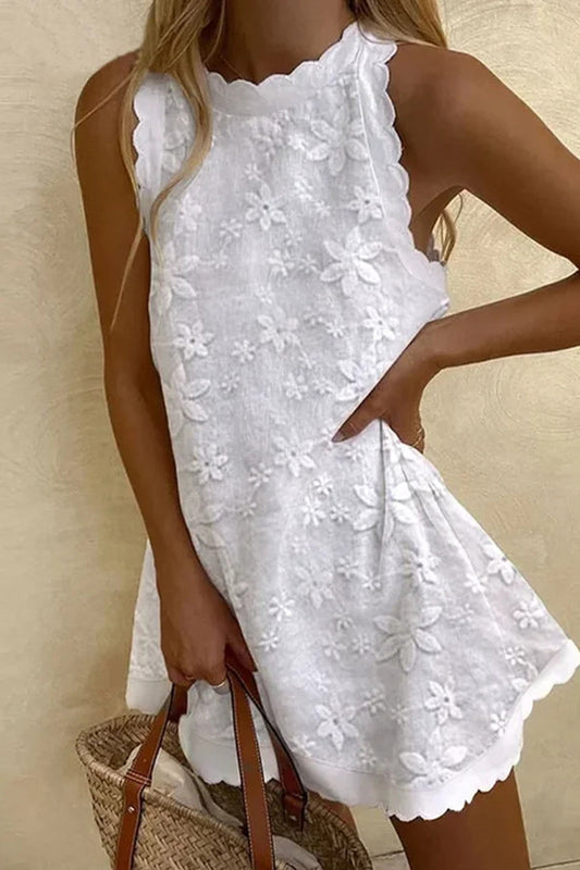 Vestido tipo chaleco bordado liso de Sweet Vacation