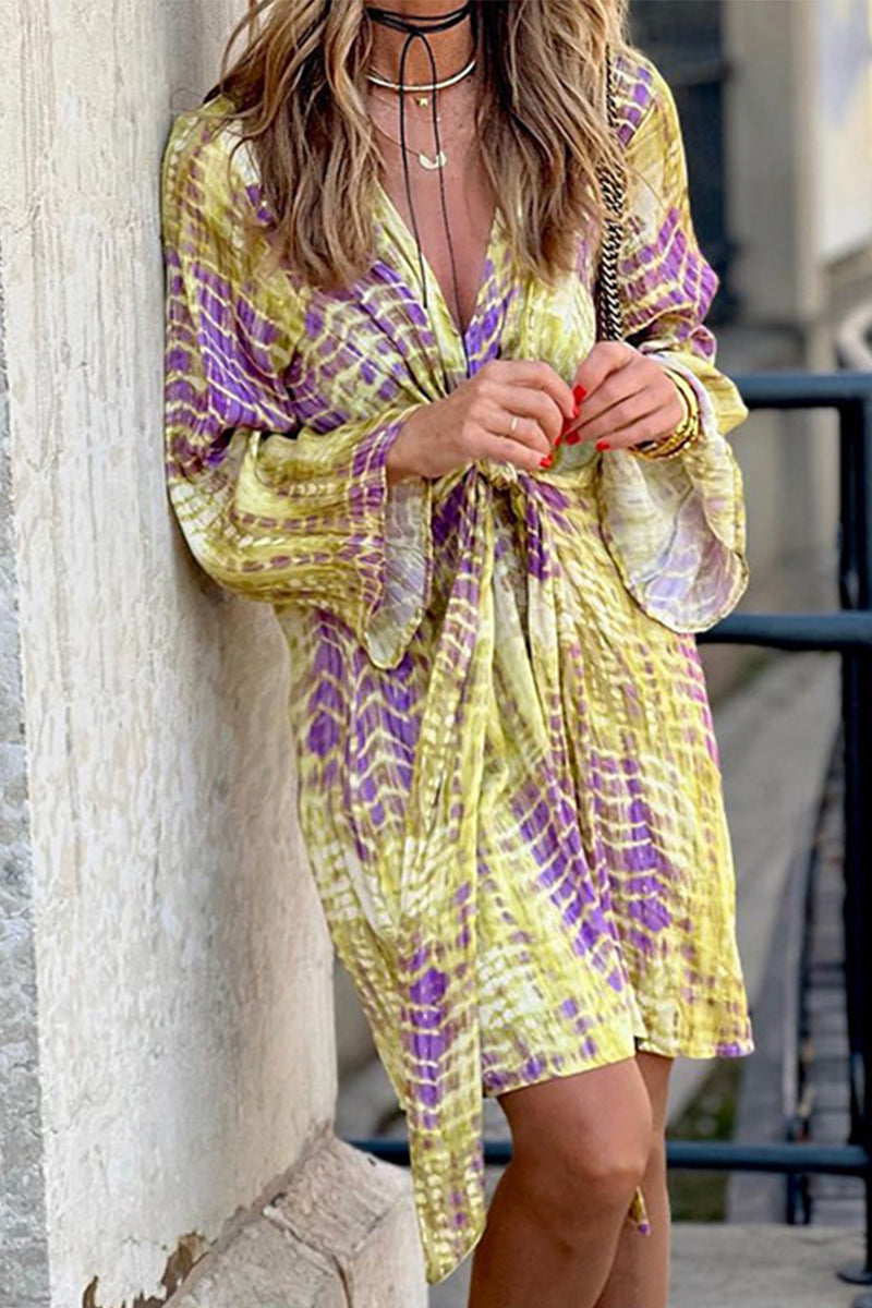 Vestidos elegantes de celebridades con patchwork geométrico y escote en V en forma de A