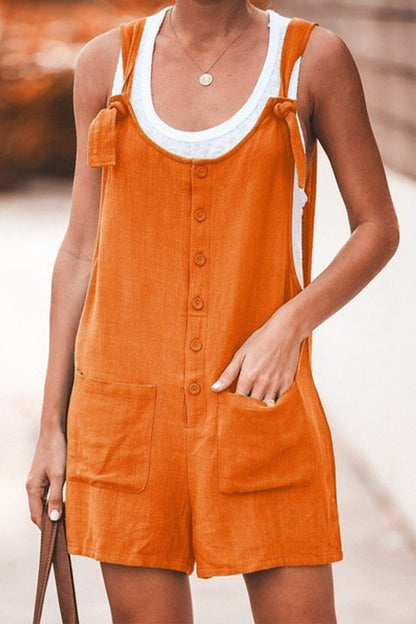 Mono holgado informal de uso diario con botones y bolsillos lisos y cuello en U