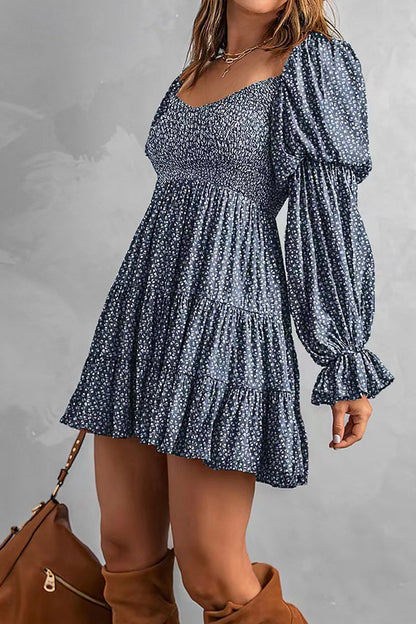 Vestido sexy con estampado floral y hombros descubiertos